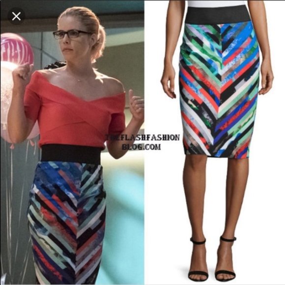 Milly Dresses & Skirts - MILLY  Mirage Stripe Mitered Pencil Skirt